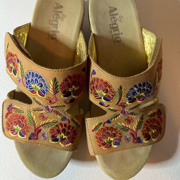 Alegria embroidered sandals size 41 - Picture 8 of 8